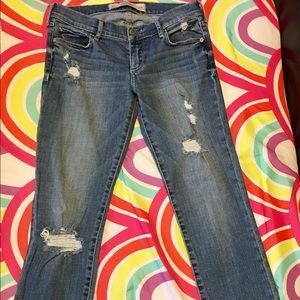 A&F ankle crop boyfriend jean